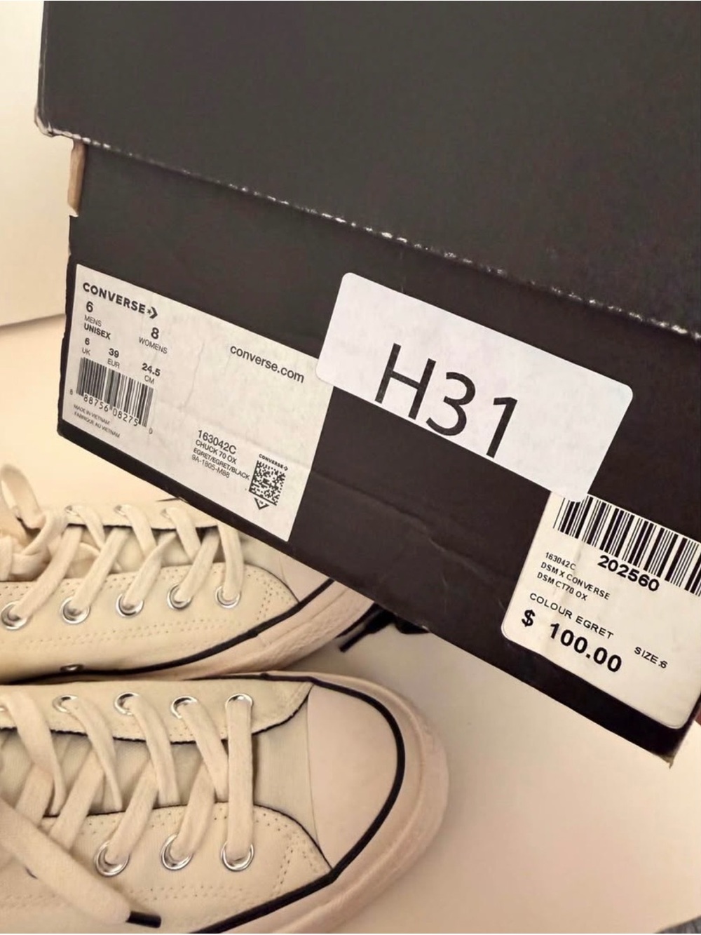 Converse x Dover Street Market (DSM) Collab RARE
Men’s Size 6 / Women’s Size 8 - Picture 6 of 6
